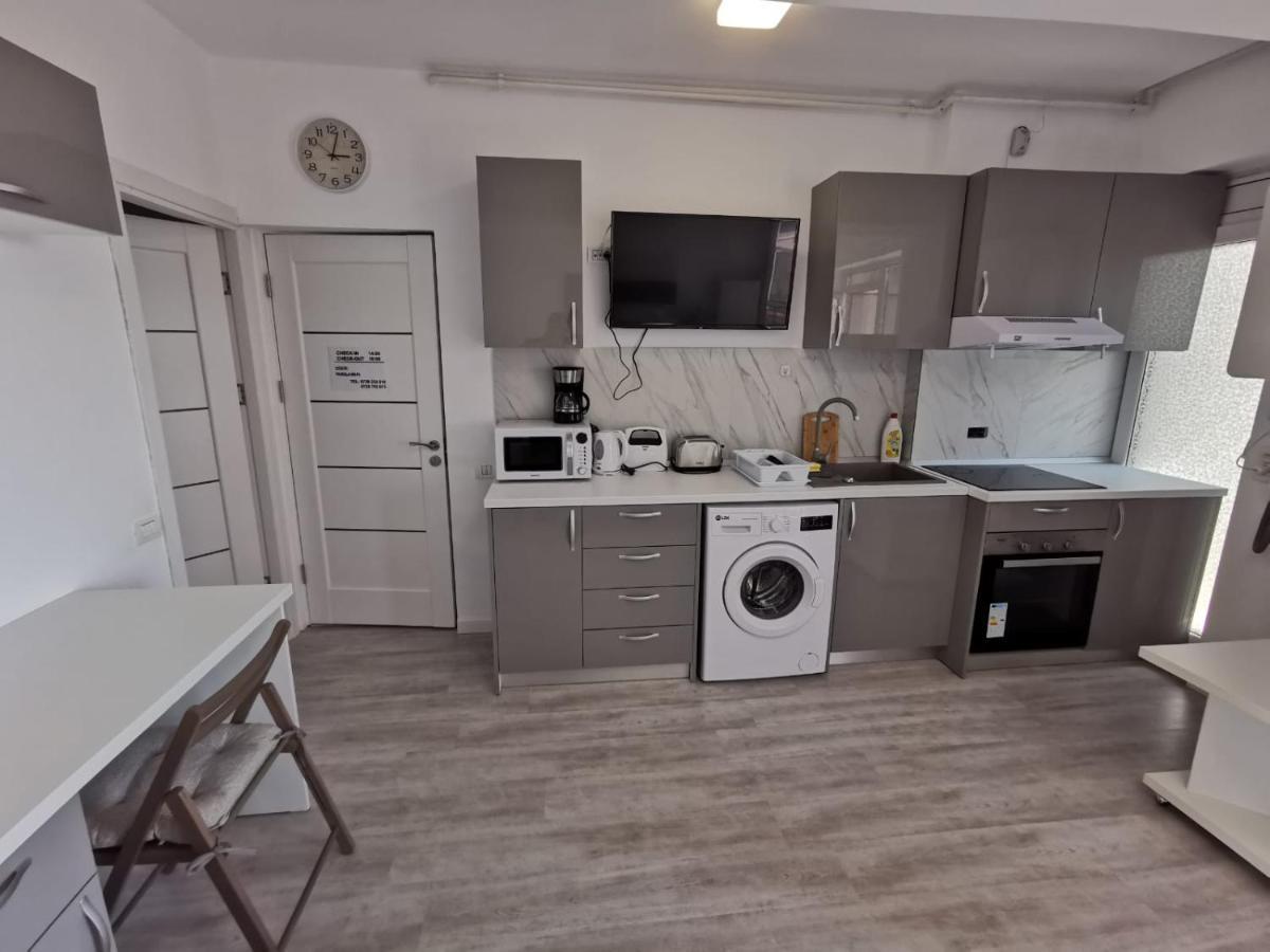 Grand Mamaia Lake Apartments Constanţa Buitenkant foto