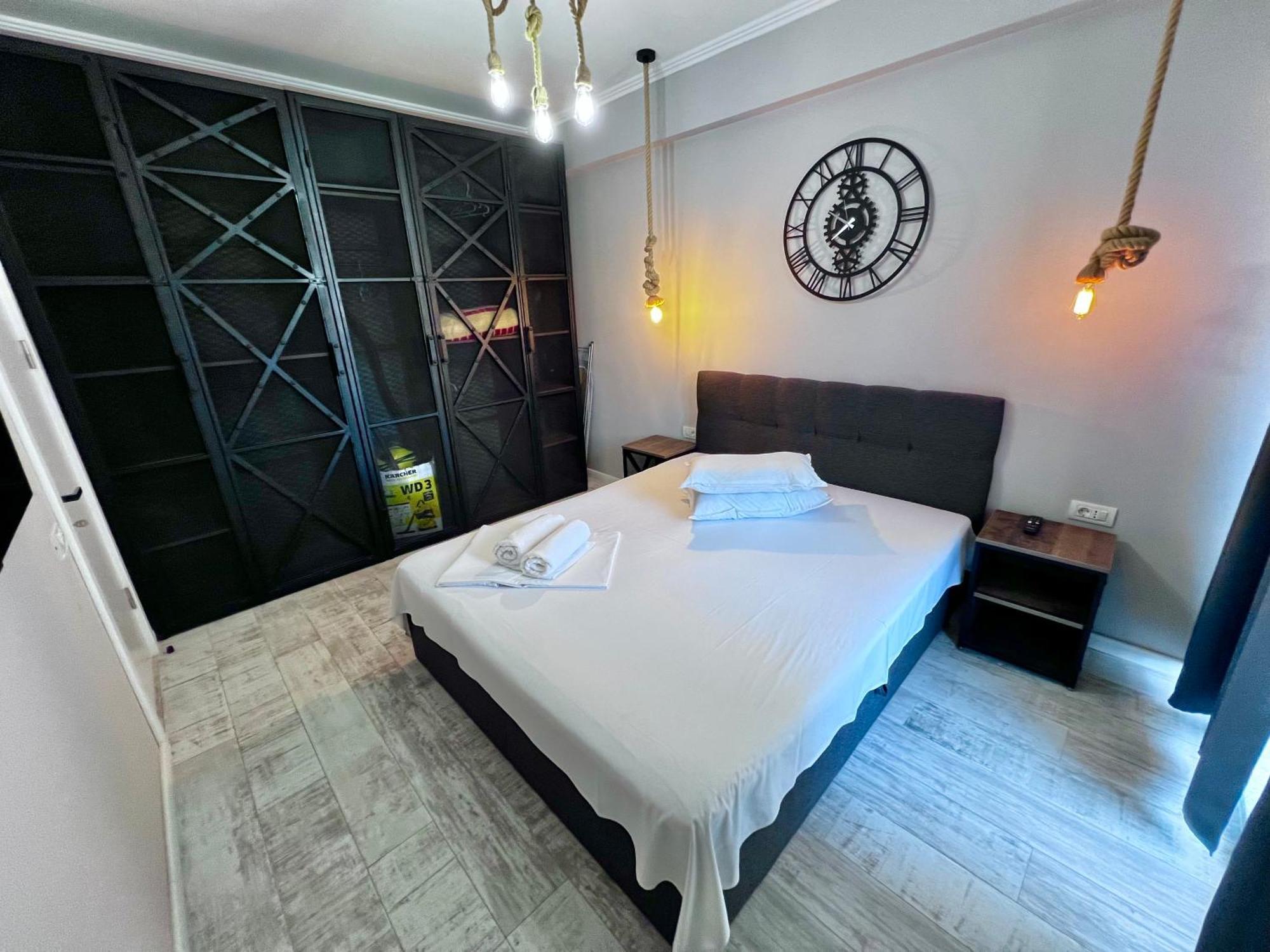 Grand Mamaia Lake Apartments Constanţa Buitenkant foto